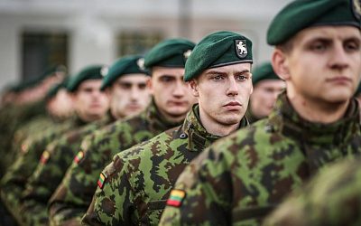 Военный эксперт: Запад сбывает Прибалтике старье под предлогом защиты от «российской угрозы»