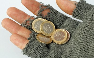 Коллекторские конторы национального масштаба: Польша и Латвия опять требуют денег