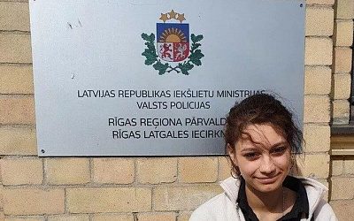 Арестованной в Латвии активистке Андриец ужесточили обвинение