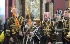 В Таллине отменили православный молебен о мире после критики МВД