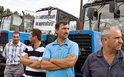 В Молдове фермеры начали массовые акции протеста