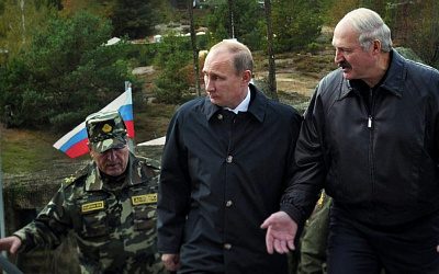 Один в поле не воин: Россия и Беларусь вместе противостоят «праву сильного» Запада