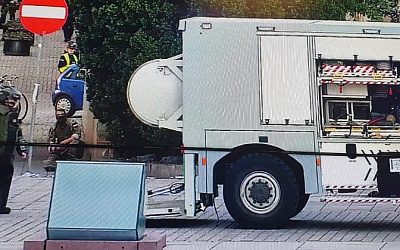 В Варшаве мужчина заложил взрывное устройство в центре города