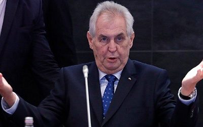 Президент Чехии: разведка США крупно оконфузилась с прогнозом войны на Украине