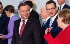 Пушков назвал уроком для будущего канцлера ФРГ отказ Дуды встречаться с Меркель