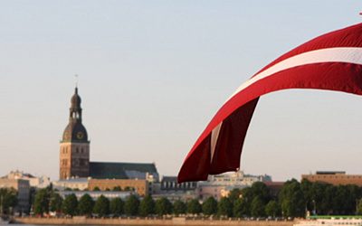 Не оскорбляйте порнозвезд: почему актрисы фильмов для взрослых честнее политиков Латвии