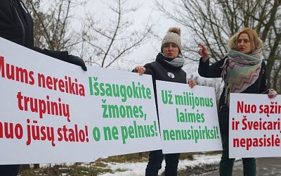 Гендиректор завода Achema в Литве назвал «ложными» претензии бастующих работников