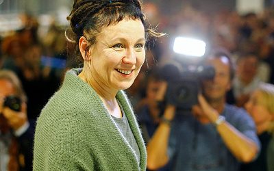 Генрик Сенкевич «переворачивается в гробу»: в Польше оценили новую нобелевскую лауреатку