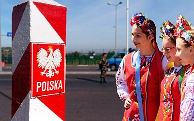 Польшу превращают в Укрополонию с помощью потомков бандеровцев