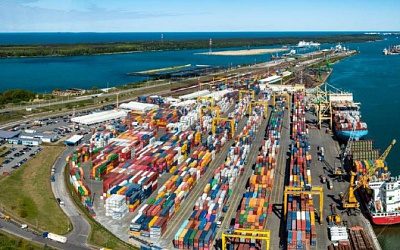 Клайпедский порт массово увольняет сотрудников