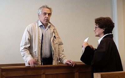 Прокуратура Латвии сняла часть обвинений с правозащитника Гапоненко