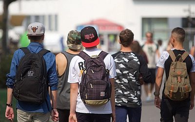 Немецкие дети лишили образования литовских инвалидов