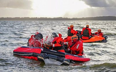 В Литве прошли военные учения по выживанию на море