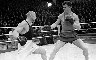 Шестерых отправил в нокаут, взорвал дзот и понес раненого дальше: чемпион СССР по боксу в Великую Отечественную войну