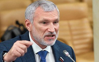 Депутат Госдумы Журавлев предложил выпороть призывавшего «убивать русских» посла Украины