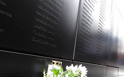В Таллине осквернили открытый в этом году мемориал жертвам репрессий