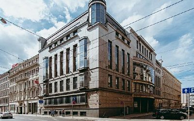 «Чемодан без ручки»: власти Латвии  столкнулись с отсутствием желающих купить Дом Москвы