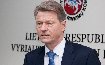 Экс-президента Литвы Паксаса оправдали по делу о злоупотреблении влиянием