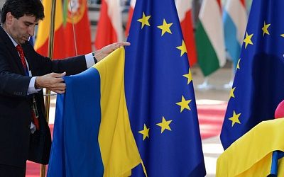 Еврокомиссия намерена упростить вступление в ЕС для Украины и Молдовы