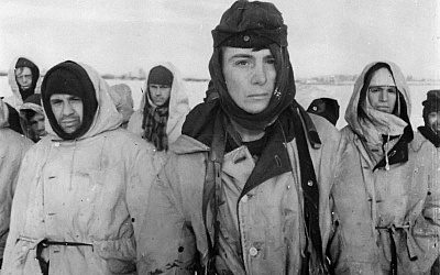 «Все бегут. Раненых оставляли лежать в снегу»: как под Сталинградом была окружена 330-тысячная группировка немцев