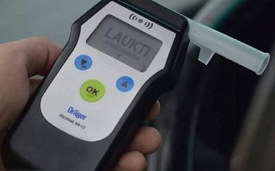 Литовских военных и пограничника поймали за рулём в нетрезвом виде