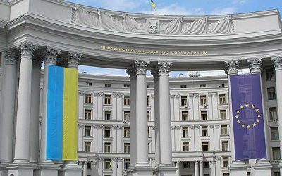 Эксперт: Киев и Брюссель маскируют подготовку Вильнюсского соглашения