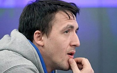 Уехавший в Латвию актер Смольянинов заявил о готовности воевать за Украину