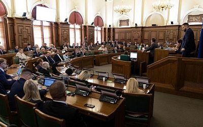 Сейм Латвии легализовал партнерские отношения