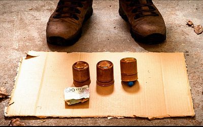 «Поле чудес в Стране дураков»: профессиональные «патриоты» Украины разводят людей на деньги