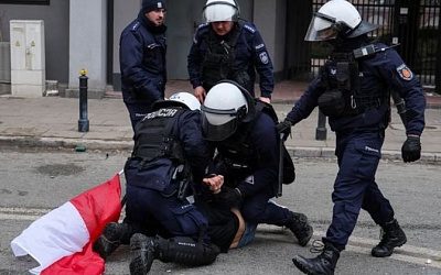 Польская полиция задержала на границе протестующих украинских водителей