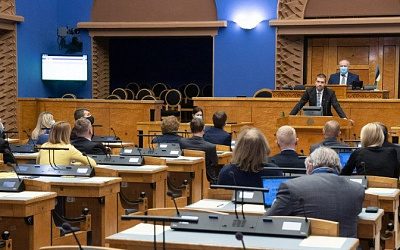 Парламент Эстонии отказался принять закон о сносе советских памятников