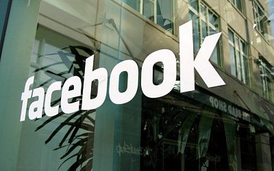 Facebook откроет центр модерации в Риге
