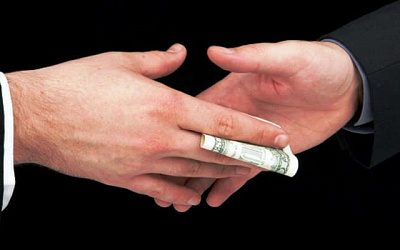 Партийные «кошельки»: кто из латвийского бизнеса поставил на «Единство»?