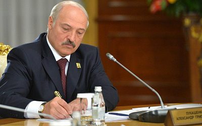 От Лукашенко к партиям: Беларусь оказалась перед историческим выбором