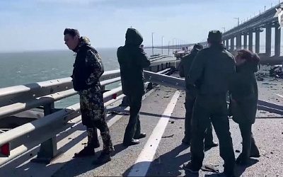 При взрыве на Крымском мосту погибли люди