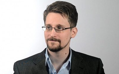 Эдвард Сноуден получил гражданство России