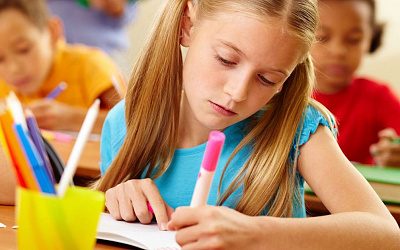 Учиться на латышском или на русском: отвечают дети «оккупантов»