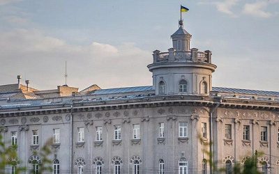 В Чернигове запретили вывески на русском языке