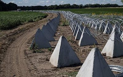 Литва намерена к концу недели укрепить все дороги на границе с РФ и Беларусью