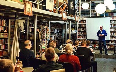 «Власти Прибалтики теряют лицо, запрещая въезд инакомыслящим»