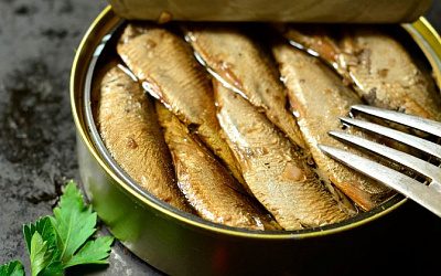 В Латвии предупредили, что шпроты вскоре станут деликатесом