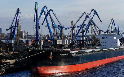 Власти Латвии намерены закрыть порты для российских судов