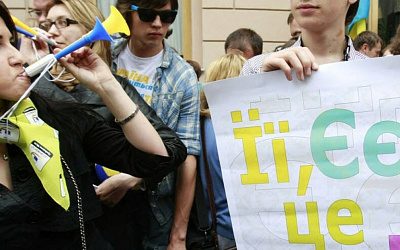 Русскоязычных превращают в бесправных рабов: на Украине резко обострился «мовный» вопрос