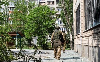 Войска РФ и ЛНР вошли в Лисичанск