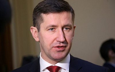 «Двуличная позиция»: депутат Сейма Латвии осудил точку зрения властей по протестам в России