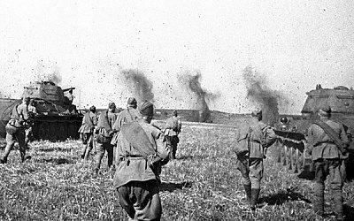 «Советский танкист был без ног. И, невзирая на это, он палил по нам из пистолета»: советские солдаты глазами немцев