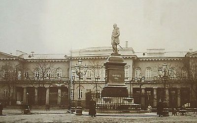 Памятник М.Н. Муравьеву в Вильне