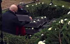 В Латвии перезахоронили останки советских военнопленных (видео)