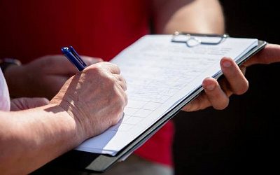 В Латвии намерены провести референдум по закону о партнерских отношениях