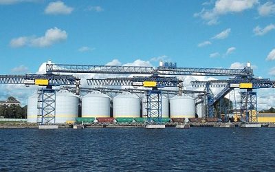 Депутат Сейма: директорам латвийских портов останется управлять лишь пляжами 